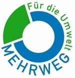 Mehrwegzeichen Quellenangabe "Arbeitskreis Mehrweg GbR". Das Zeichen zeigt einen blauen Kreis, der links oben in der Farbe grn unterbrochen wird. Auerhalb des Kreises steht die Schrift in blau und grn 