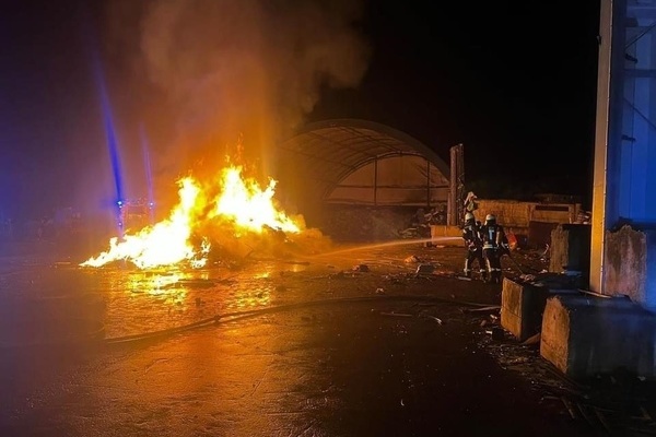 Feuer im Bereich der Umladestation der Sperrmllsammelstelle